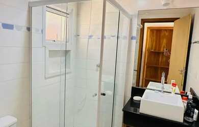 Imagem 3: Imóvel para aluguel e venda tem 200 metros quadrados com 4 quartos