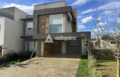 Imagem: A casa em condomínio possui 3 Dormitórios, 3 Banheiros, 2