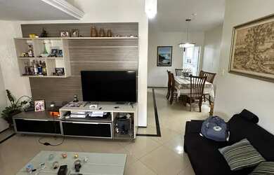 Imagem: A casa em condomínio possui 4 Dormitórios, 4 Banheiros, 4