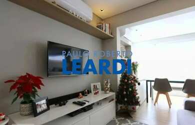 Imagem: O apartamento possui 2 Dormitórios, 2 Banheiros, 1 Vaga na