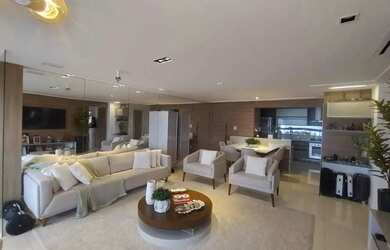 Imagem: O apartamento possui 3 Dormitórios, 1 Banheiro, 2 Vagas na