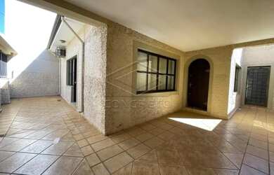 Imagem: O depósito possui 2 Vagas na garagem, 57m² de Área, Imóvel