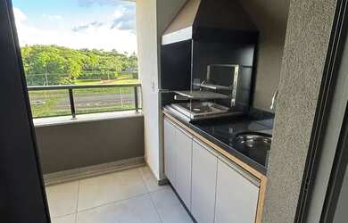 Imagem: O apartamento possui 3 Dormitórios, 2 Banheiros, 2 Vagas na