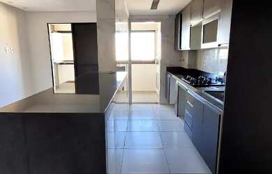 Imagem: O apartamento possui 3 Dormitórios, 3 Banheiros, 2 Vagas na