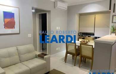 Imagem: O apartamento possui 2 Dormitórios, 1 Banheiro, 49m² de Área