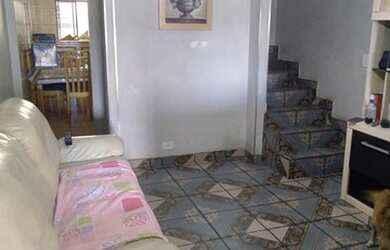 Imagem: A casa em condomínio possui 3 Dormitórios, 2 Banheiros, 1