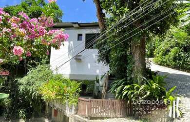 Imagem 4: Charmosa casa na natureza