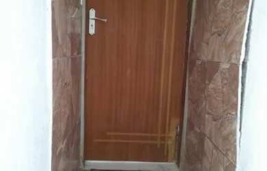 Imagem: A casa possui 1 Dormitório, 1 Banheiro e está localizado