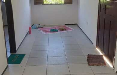 Imagem: A casa possui 2 Dormitórios, 1 Banheiro, 1 Vaga na garagem