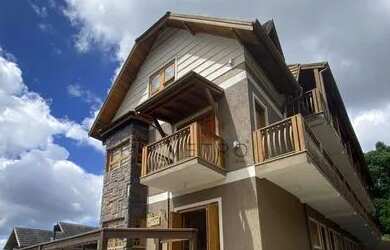 Imagem: O depósito possui 690m² de Área e está localizado em Canela