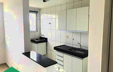 Imagem: O apartamento possui 2 Dormitórios, 1 Banheiro, 2 Vagas na