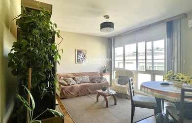 Imagem: O apartamento possui 3 Dormitórios, 2 Banheiros, 1 Vaga na