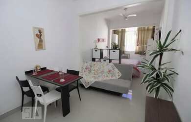 Imagem: O apartamento possui 1 Dormitório, 1 Banheiro, 32m² de Área