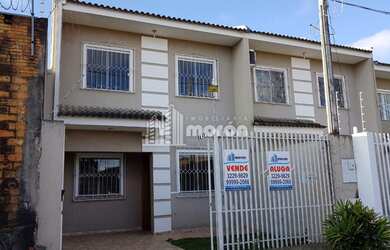 Imagem: A casa possui 3 Dormitórios, 1 Banheiro, 1 Vaga na garagem