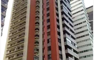 Imagem: O apartamento possui 4 Dormitórios, 5 Banheiros, 2 Vagas na