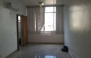 Imagem: A kitnet possui 1 Banheiro, 22m² de Área e está localizado