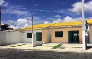 Imagem: A casa em condomínio possui 2 Dormitórios, 2 Banheiros, 2