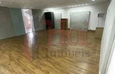 Imagem: O depósito possui 70m² de Área e está localizado em Bom