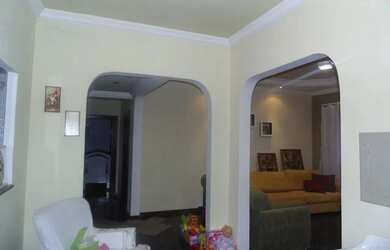 Imagem: O apartamento possui 2 Dormitórios, 2 Banheiros, 2 Vagas na