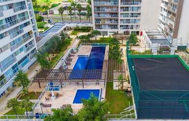 Imagem: O apartamento possui 1 Dormitório, 1 Banheiro, 1 Vaga na garagem