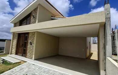 Imagem: A casa em condomínio possui 3 Dormitórios, 4 Banheiros, 2