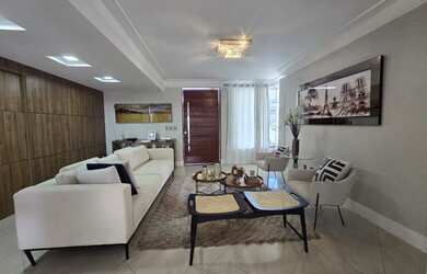 Imagem 11: Casa 3/4 sendo uma suíte e Closet, Condomínio no centro da cidade