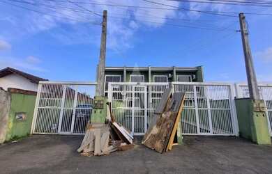 Imagem: A casa possui 2 Dormitórios, 2 Banheiros, 1 Vaga na garagem