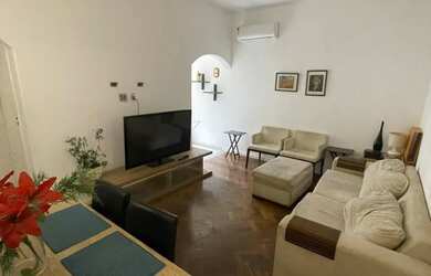 Imagem: O apartamento possui 2 Dormitórios, 1 Banheiro, 82m² de Área