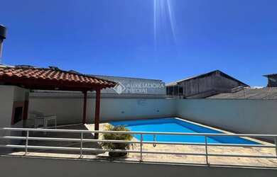 Imagem: O apartamento possui 3 Dormitórios, 2 Banheiros, 1 Vaga na