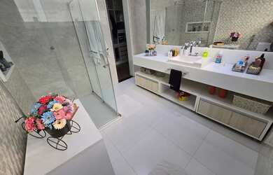 Imagem 7: Casa 3/4 sendo uma suíte e Closet, Condomínio no centro da cidade