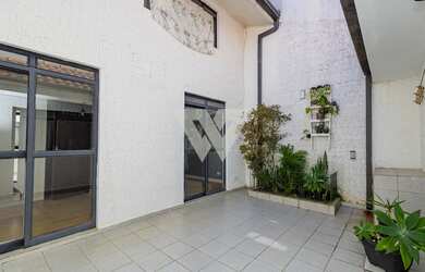 Imagem 14: Casa - 273m² priv - 4 quartos sendo 2 Suítes - 2 vagas - Seminário