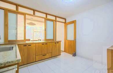 Imagem 5: Apartamento a poucos minutos do Shopping com 03 dormitórios sendo 1 suíte...