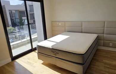 Imagem 16: Casa sem mobiliada no Genesis 2 em Alphaville com 4 suítes