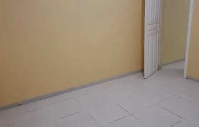 Imagem: A casa possui 3 Dormitórios, 2 Banheiros, 1 Vaga na garagem