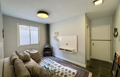 Imagem 14: Duplex com dois dormitórios e vaga de garagem no centro da cidade