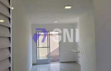 Imagem: A casa em condomínio possui 2 Dormitórios, 1 Banheiro, 2 Vagas