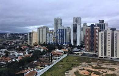 Imagem: O depósito possui 5 Vagas na garagem, 205m² de Área, Imóvel