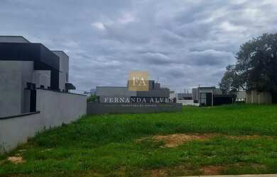 Imagem: O terreno possui 300m² de Área e está localizado em Jardim