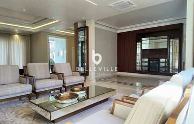 Imagem: A casa em condomínio possui 5 Dormitórios, 5 Banheiros, 4