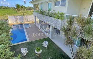 Imagem: A casa em condomínio possui 5 Dormitórios, 5 Banheiros, 5