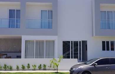 Imagem: A casa possui 5 Dormitórios, 5 Banheiros, 2 Vagas na garagem