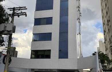 Imagem: O depósito possui 1 Vaga na garagem, 32m² de Área e está