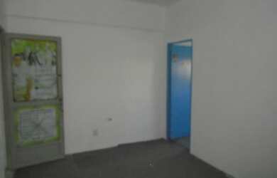 Imagem 4: Comercial/Industrial de 26 metros quadrados no bairro Bonsucesso