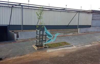 Imagem: O depósito possui 2 Vagas na garagem, 620m² de Área e está