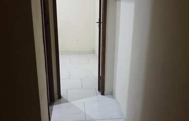 Imagem: A casa possui 1 Dormitório, 1 Banheiro, 70m² de Área e está