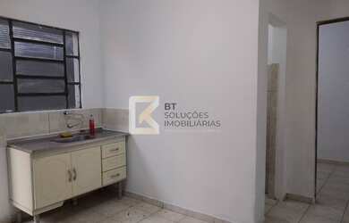 Imagem: A casa possui 1 Dormitório, 1 Banheiro, 65m² de Área e está