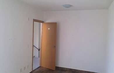 Imagem: O apartamento possui 2 Dormitórios, 1 Banheiro, 37m² de Área