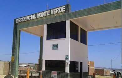 Imagem: A casa possui 5 Vagas na garagem, 500m² de Área e está localizado