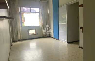 Imagem 5: Privilégio imóveis vende : Excelente sala quarto, com ótima localização