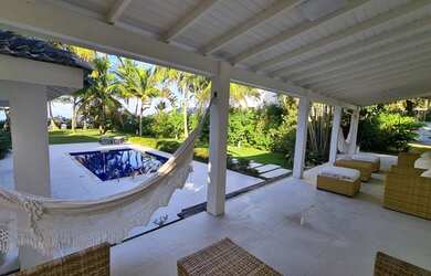 Imagem 2: Casa pé na areia, praia de Maresias, 6 suítes, piscina privativa e serviços